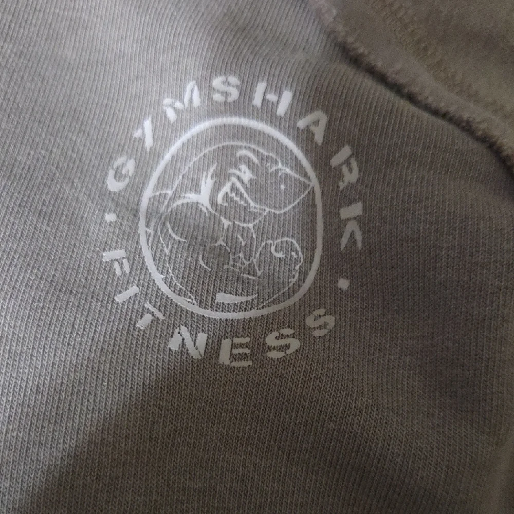 Sweatshirt - Picture 2 of 5